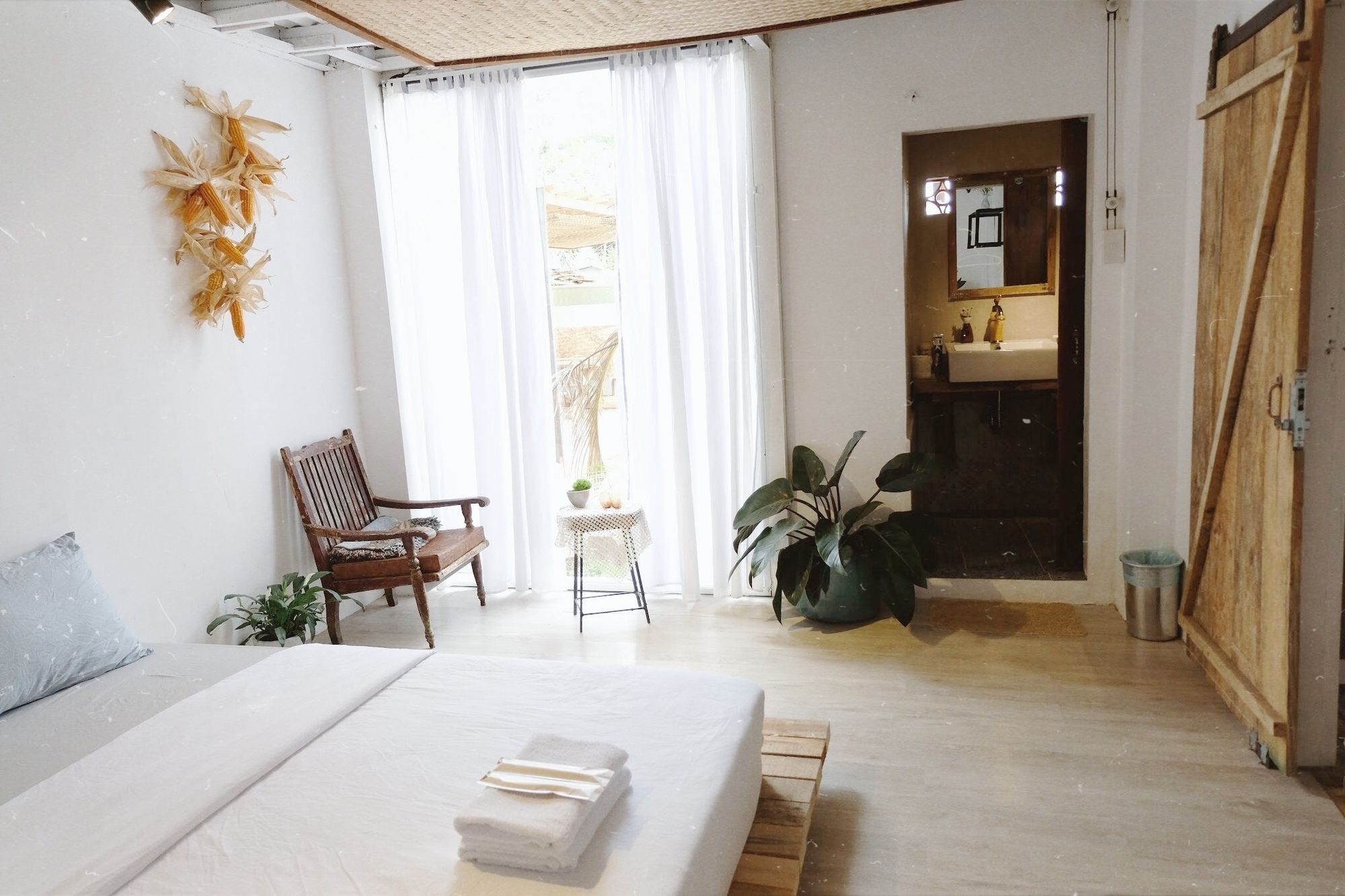 فندق Di House دالات المظهر الخارجي الصورة